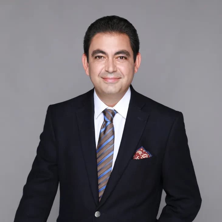 Ian Sands — Principal at Elis Academy hockey training program